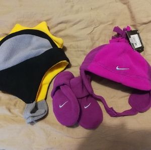 New Baby winter hats and gloves bundle